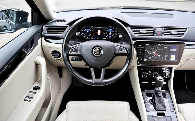 Skoda Superb cena 91500 przebieg: 181000, rok produkcji 2018 z Płock małe 704